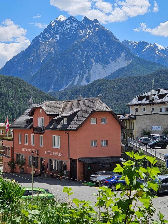 Hotel Traube Scuol Exterior photo