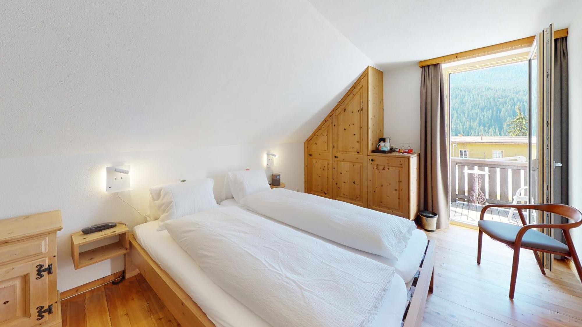 Hotel Traube Scuol Exterior photo
