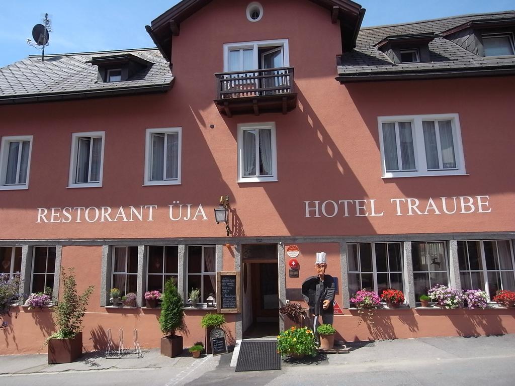 Hotel Traube Scuol Exterior photo